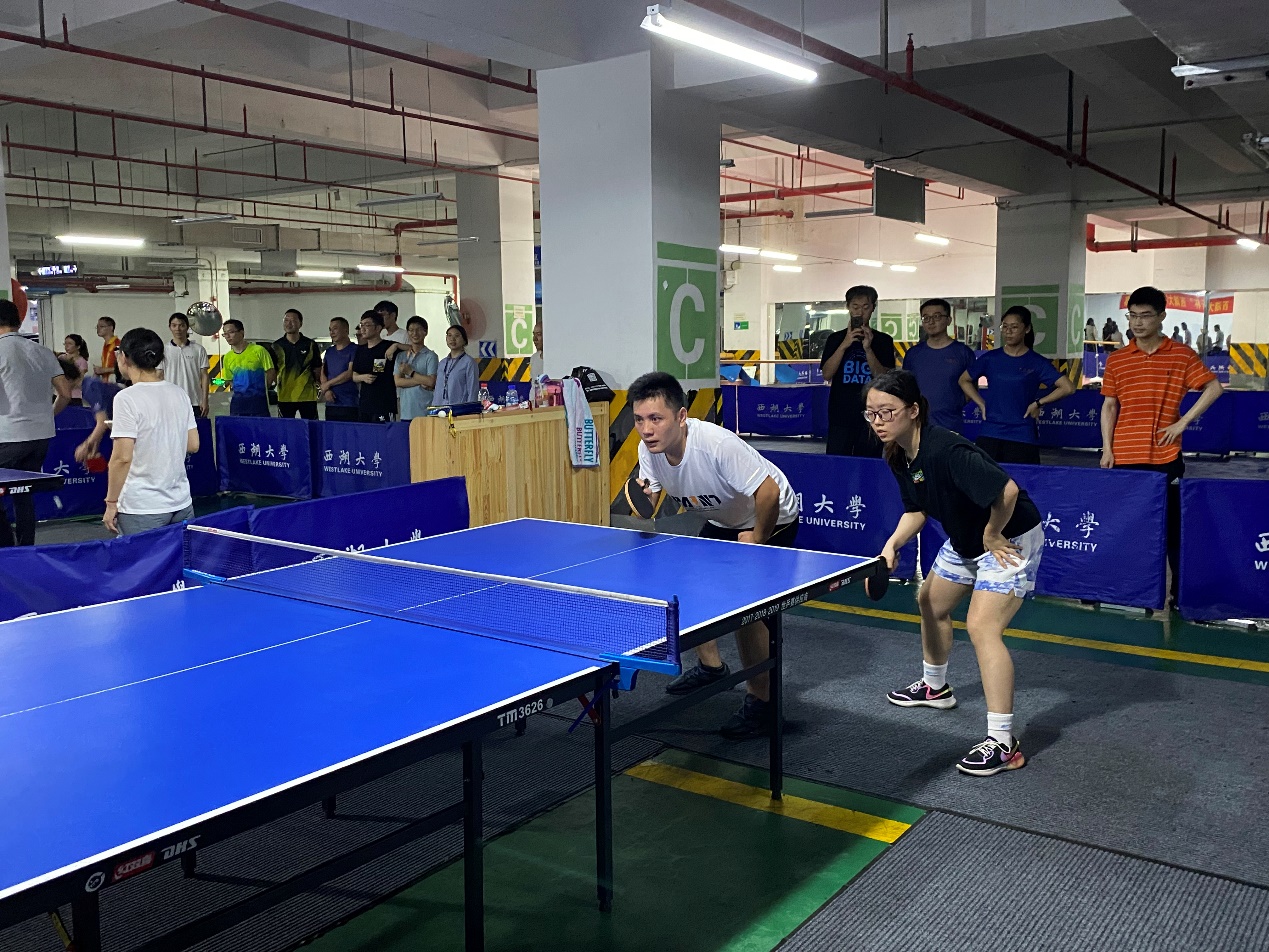 乒乓球——WTT新加坡大满贯：樊振东男单夺冠